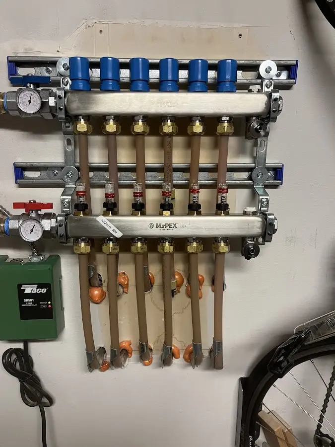 Plumber performing Leak Detection at a residential property in Murrieta